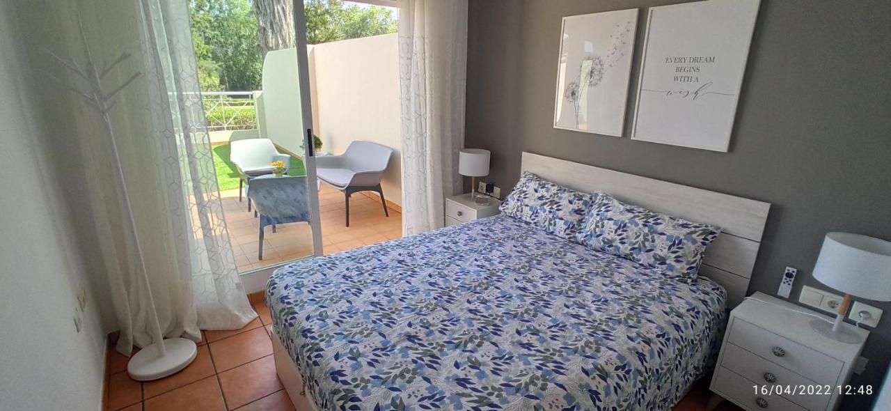 Oasis Hoyo 12 - Oliva Nova Playa Met&Golf Διαμέρισμα Εξωτερικό φωτογραφία
