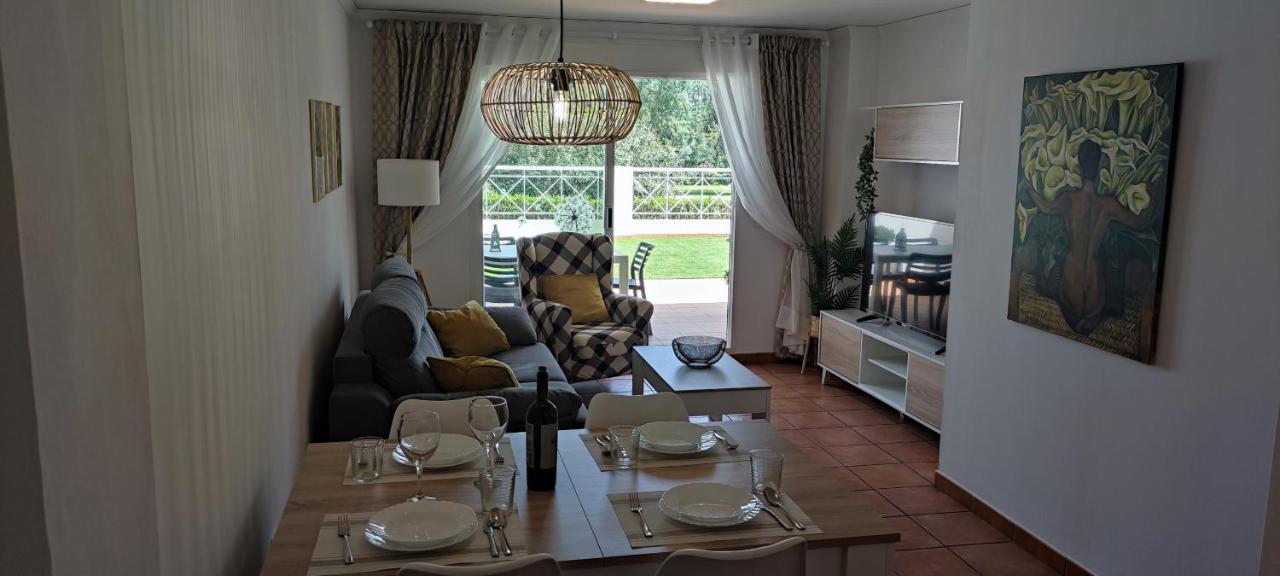 Oasis Hoyo 12 - Oliva Nova Playa Met&Golf Διαμέρισμα Εξωτερικό φωτογραφία